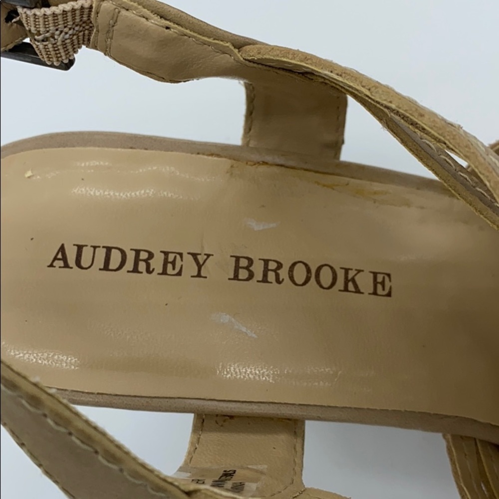Audrey Brooke Womens Tan Woven Leather Slingback Heel Sandals Size 7-1/2 M - Picture 7 of 9